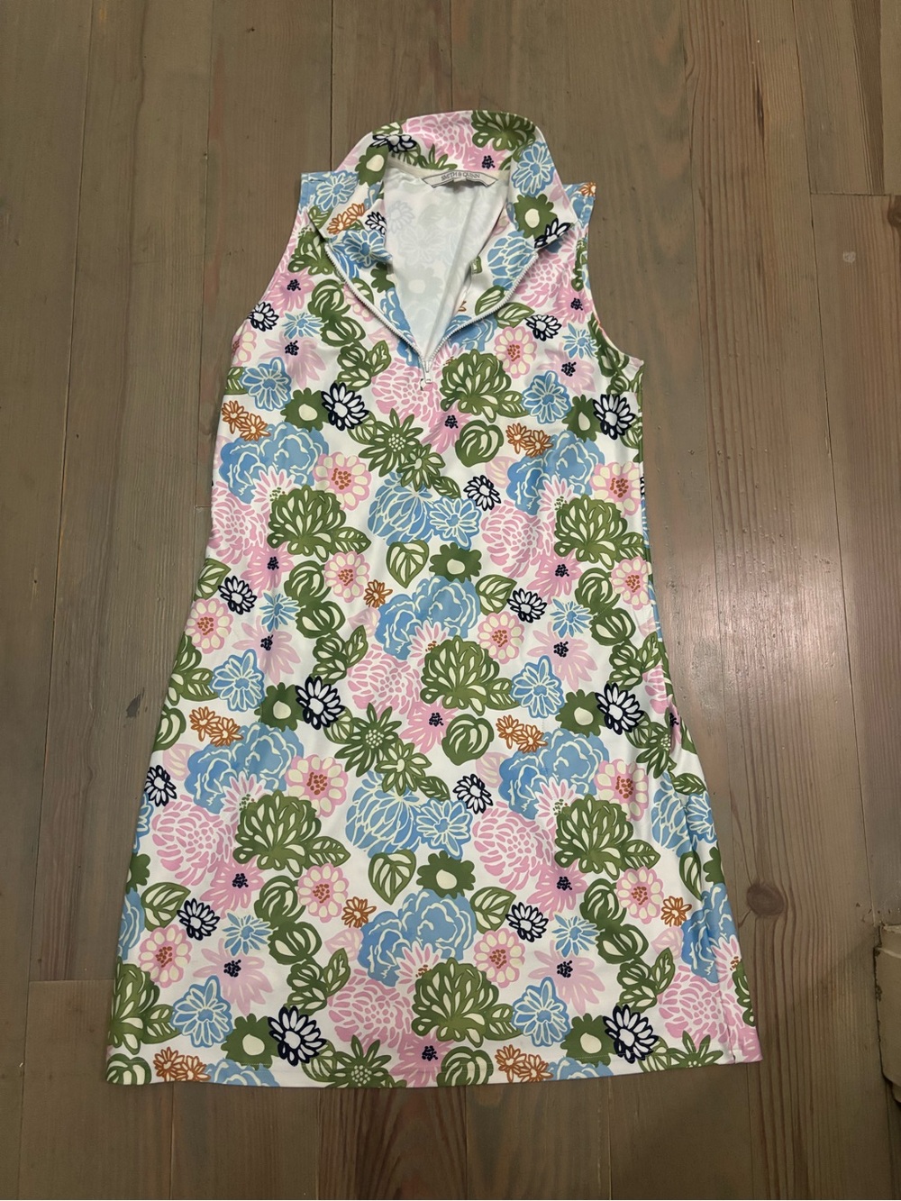 Floral Print Sleeveless Mini Dress in Pink & Green